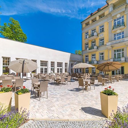 Spa Resort Pawlik-Aquaforum Frantiskovy Lazne Exterior photo