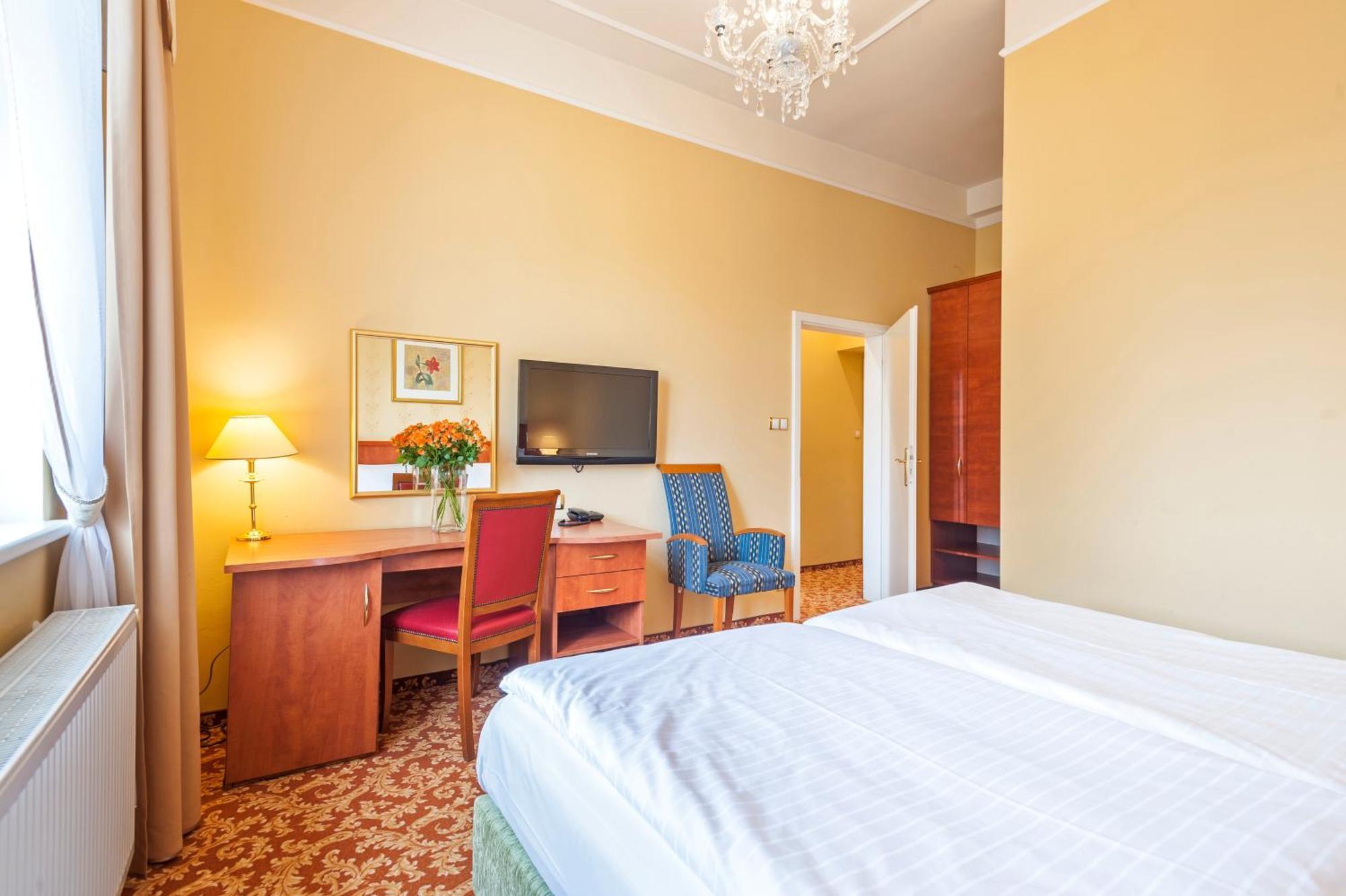 Spa Resort Pawlik-Aquaforum Frantiskovy Lazne Room photo