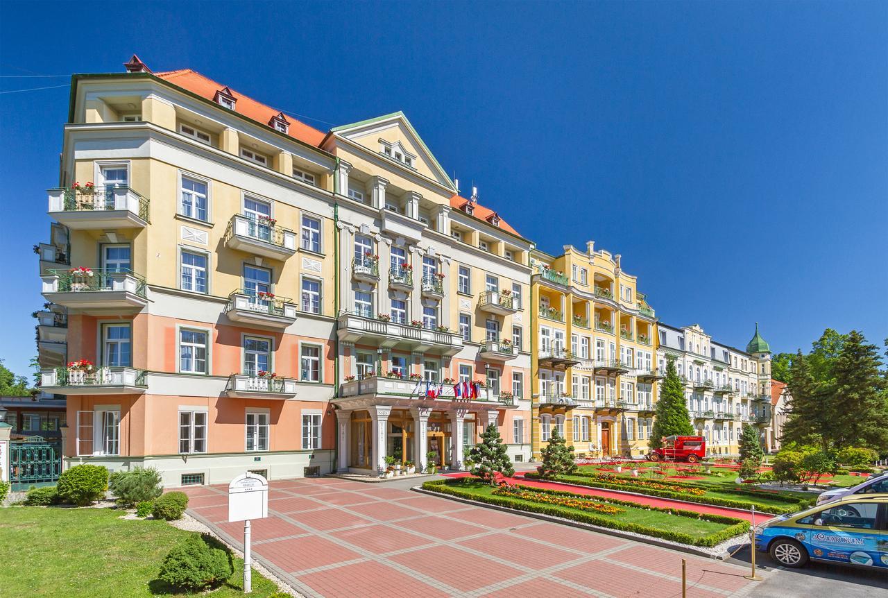 Spa Resort Pawlik-Aquaforum Frantiskovy Lazne Exterior photo